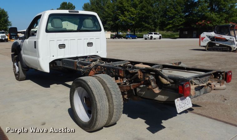 image for item DN1736 2015 Ford F450 Super Duty XL  truck cab and chassis