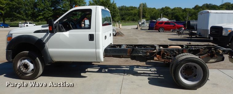 image for item DN1736 2015 Ford F450 Super Duty XL  truck cab and chassis