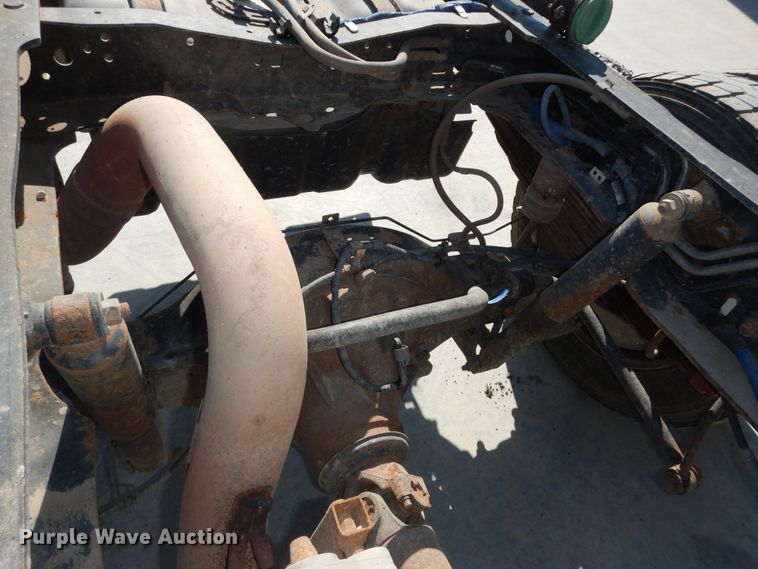 image for item DN1736 2015 Ford F450 Super Duty XL  truck cab and chassis