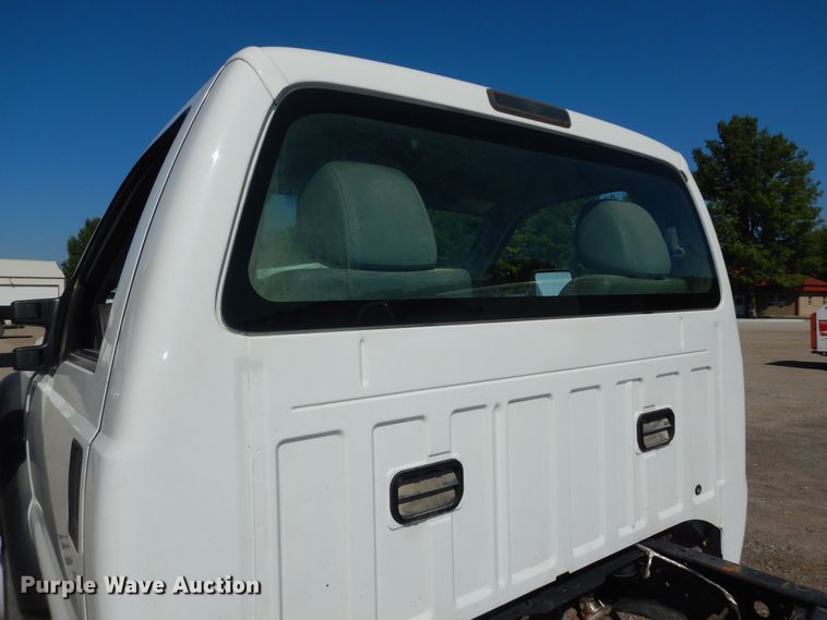 image for item DN1736 2015 Ford F450 Super Duty XL  truck cab and chassis