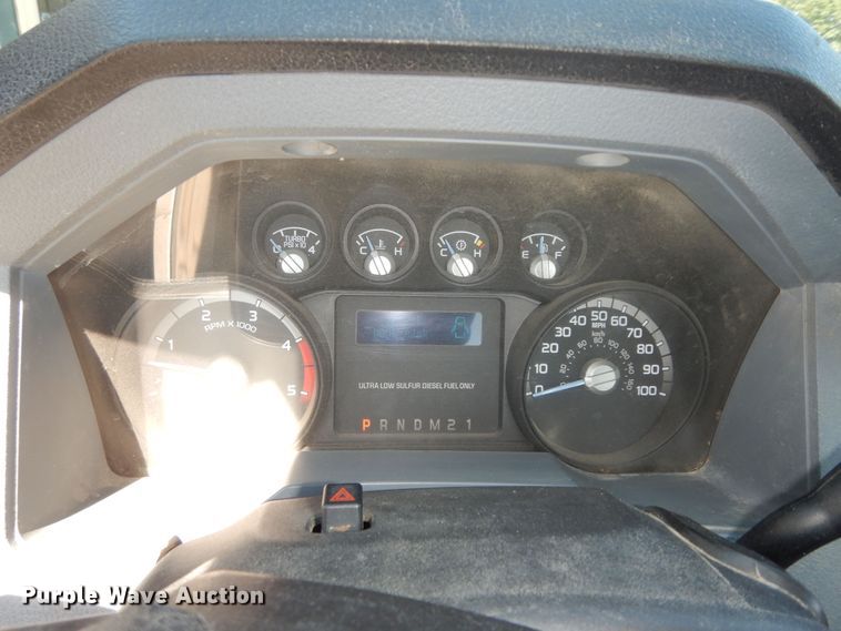 image for item DN1736 2015 Ford F450 Super Duty XL  truck cab and chassis