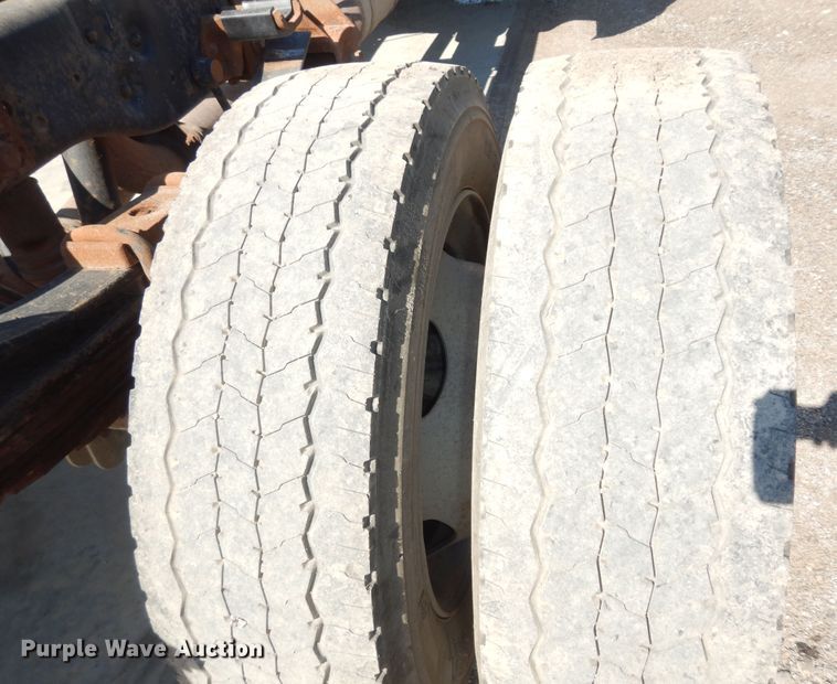 image for item DN1736 2015 Ford F450 Super Duty XL  truck cab and chassis