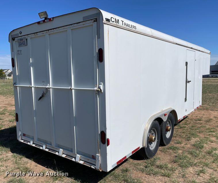 image for item DN5144 2002 CM  enclosed cargo trailer