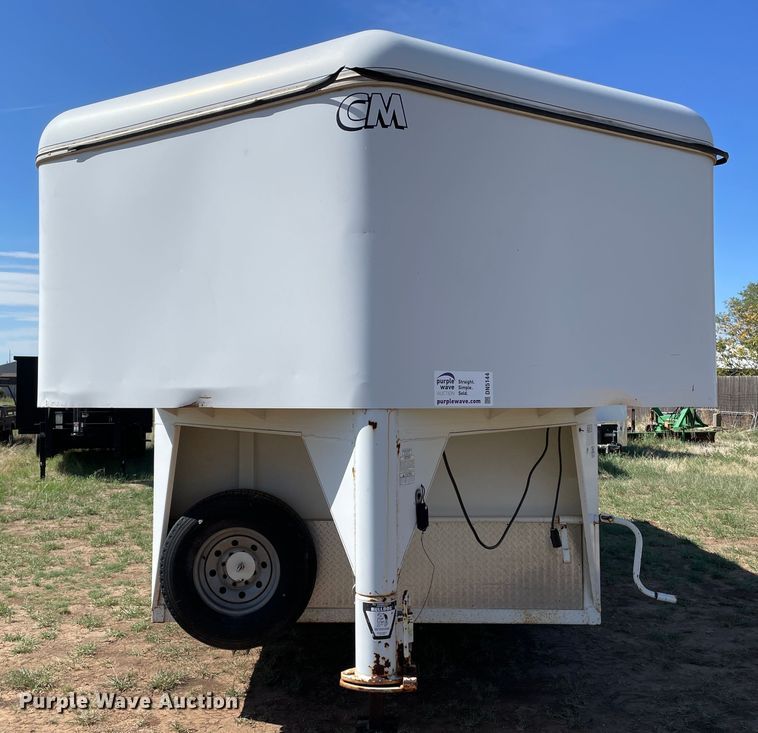 image for item DN5144 2002 CM  enclosed cargo trailer