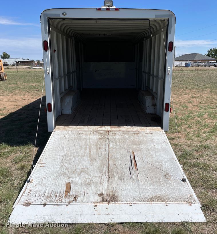 image for item DN5144 2002 CM  enclosed cargo trailer