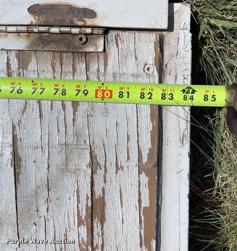 image for item DN5144 2002 CM  enclosed cargo trailer