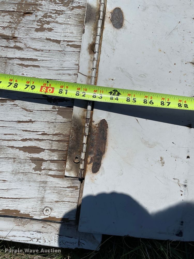 image for item DN5144 2002 CM  enclosed cargo trailer