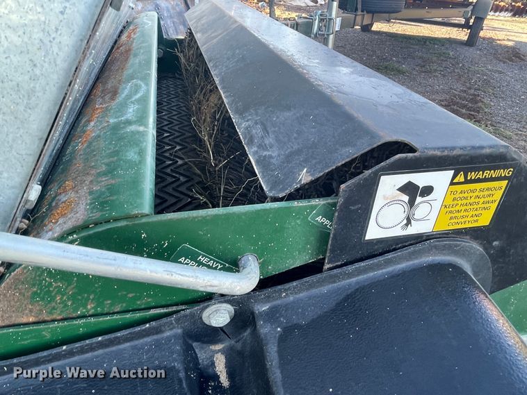 image for item DN5152 Turfco Metermatic  top dresser spreader