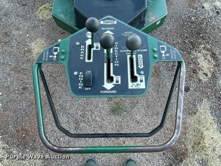 image for item DN5152 Turfco Metermatic  top dresser spreader