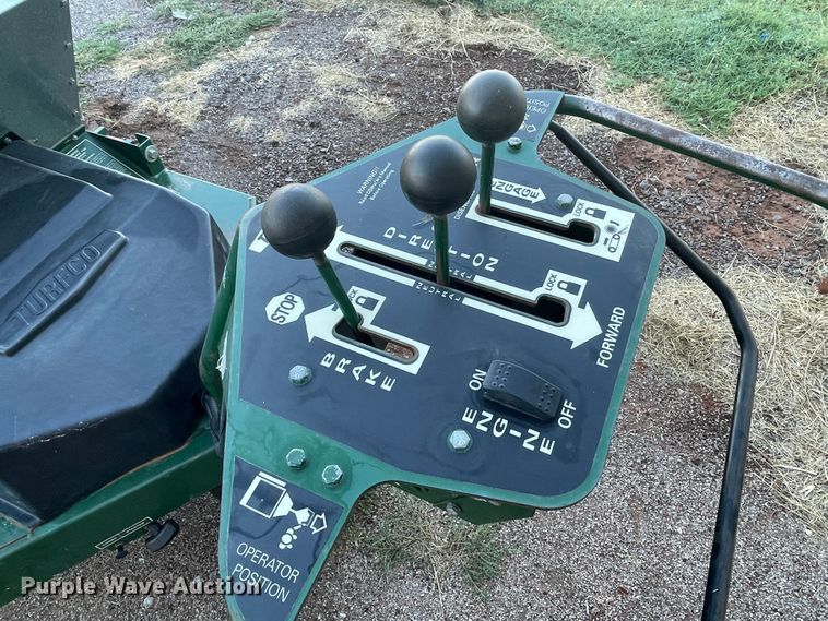 image for item DN5152 Turfco Metermatic  top dresser spreader