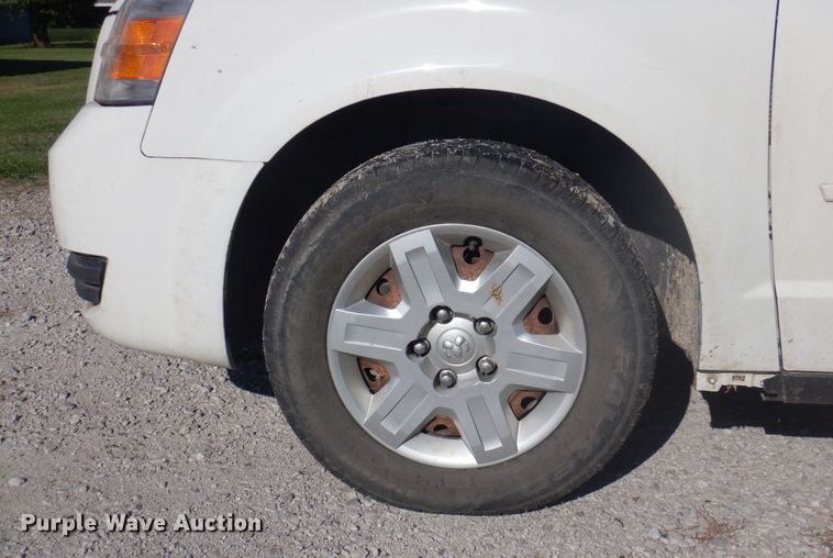 image for item DP0319 2010 Dodge Grand Caravan SE