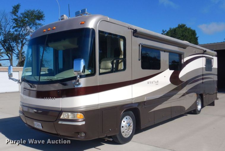 image for item DP5663 2003 Jayco Avatar 3800K  RV