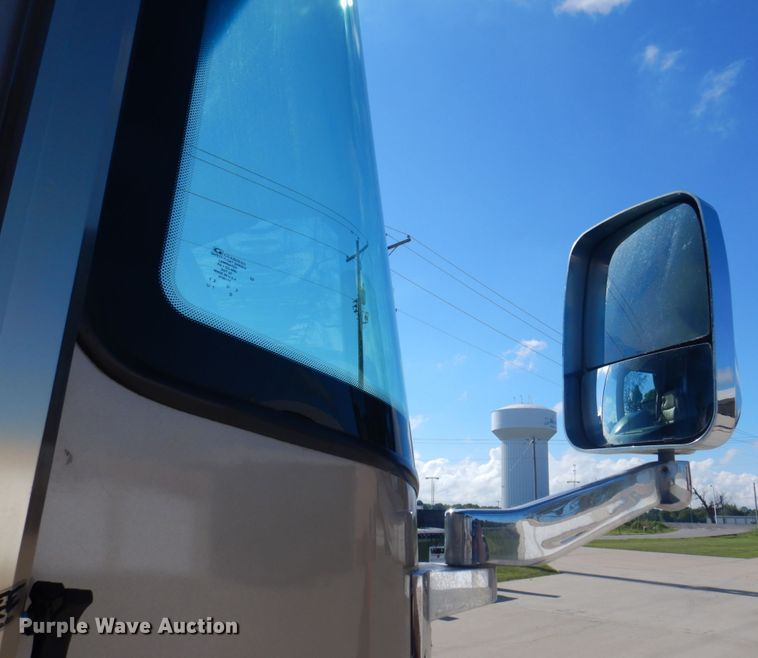 image for item DP5663 2003 Jayco Avatar 3800K  RV