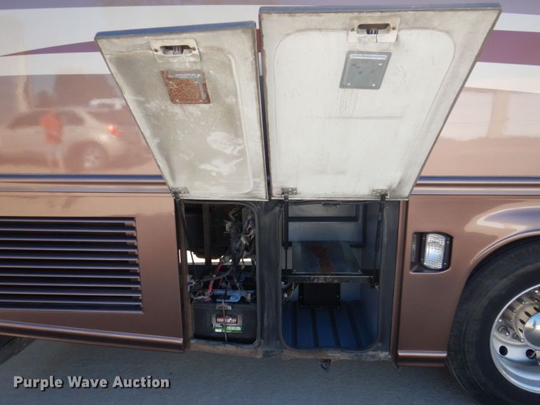 image for item DP5663 2003 Jayco Avatar 3800K  RV