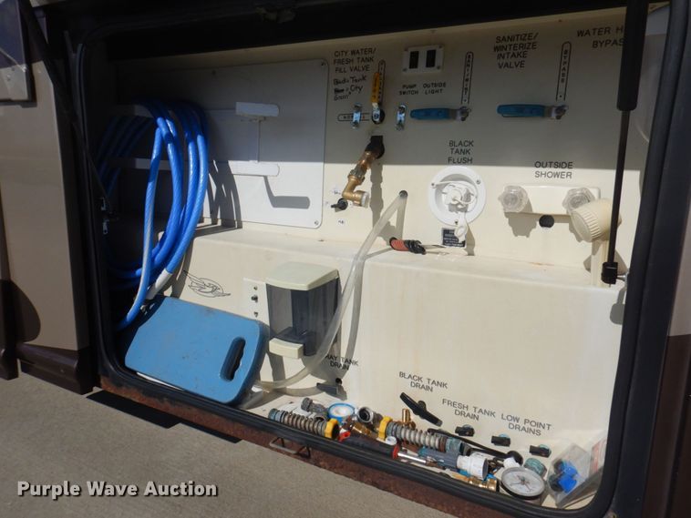 image for item DP5663 2003 Jayco Avatar 3800K  RV