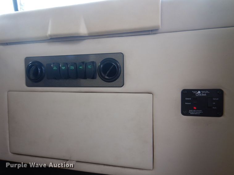 image for item DP5663 2003 Jayco Avatar 3800K  RV