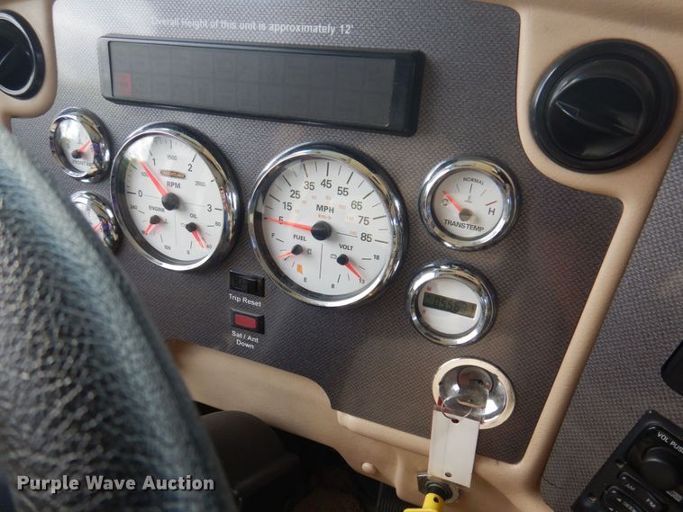 image for item DP5663 2003 Jayco Avatar 3800K  RV