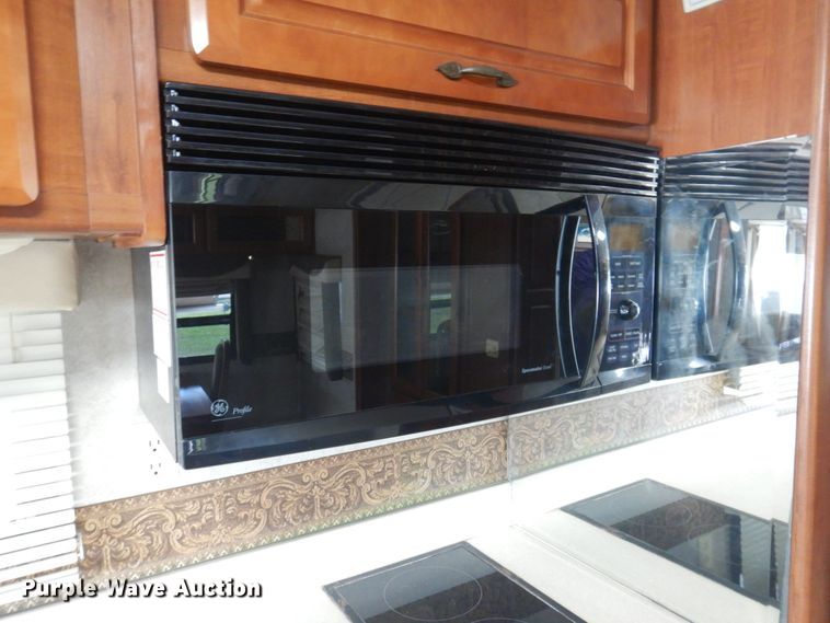 image for item DP5663 2003 Jayco Avatar 3800K  RV