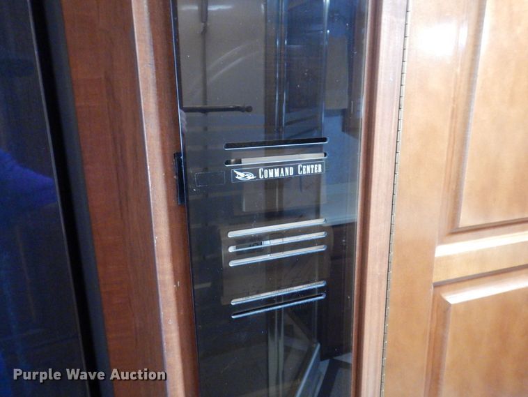 image for item DP5663 2003 Jayco Avatar 3800K  RV