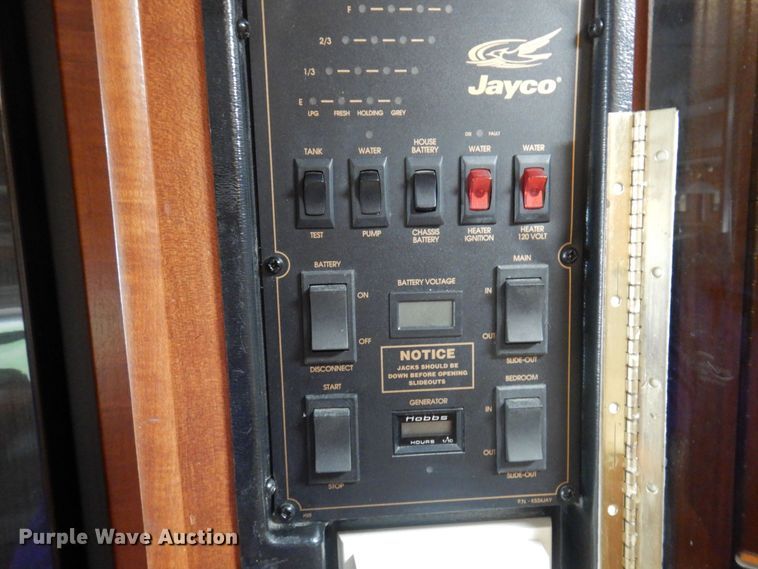 image for item DP5663 2003 Jayco Avatar 3800K  RV