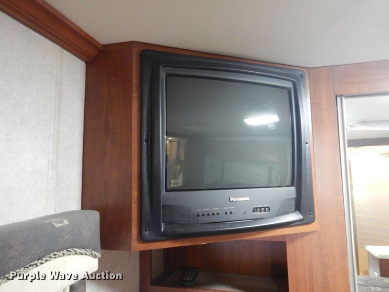 image for item DP5663 2003 Jayco Avatar 3800K  RV