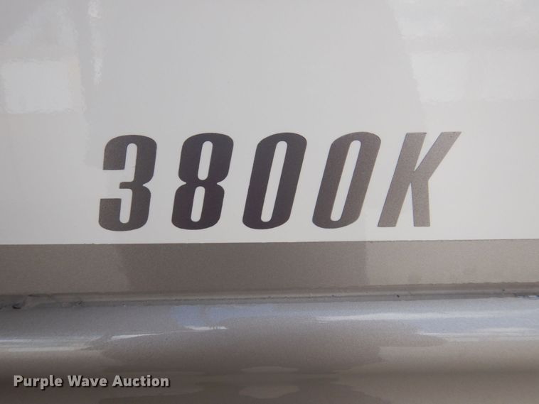 image for item DP5663 2003 Jayco Avatar 3800K  RV