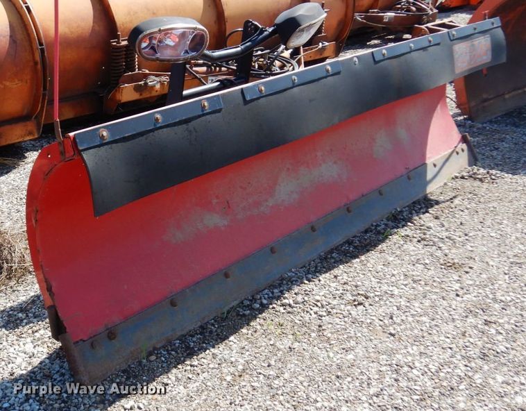 image for item DQ7234 Boss STB07738  10' W snow plow