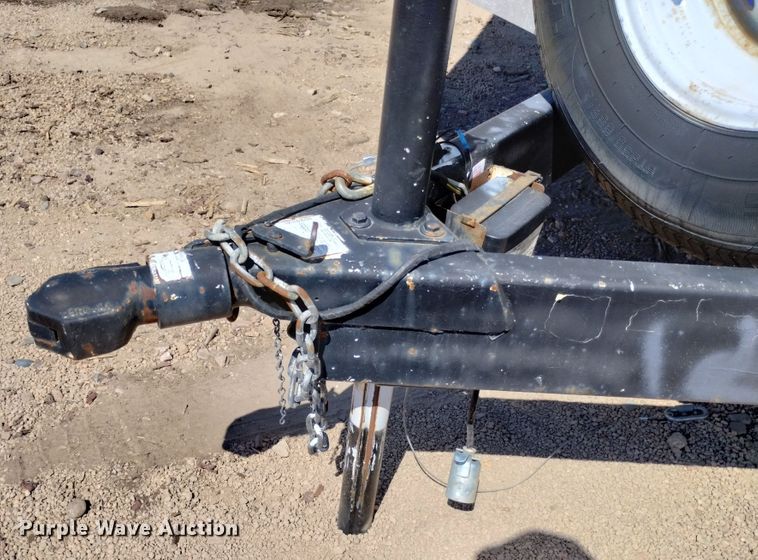 image for item DR1325 2001 Titan  enclosed cargo trailer