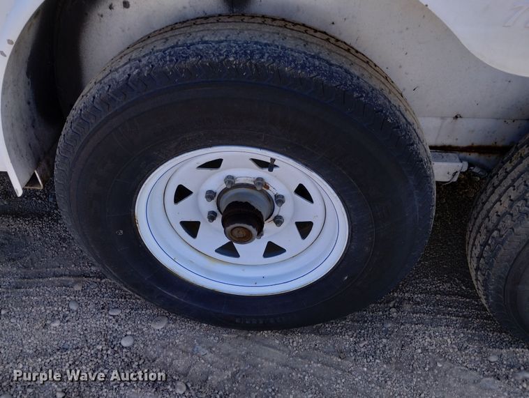 image for item DR1325 2001 Titan  enclosed cargo trailer