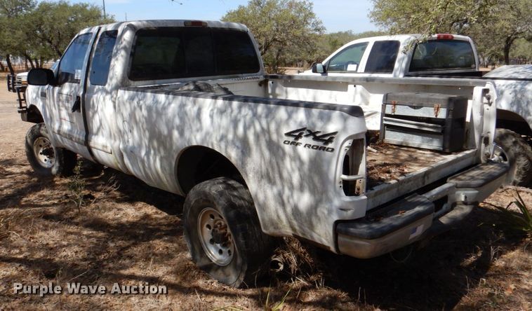 image for item DR1984 2001 Ford F250 Super Duty  SuperCab pickup truck