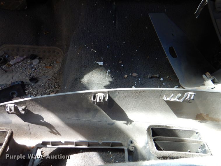 image for item DR1984 2001 Ford F250 Super Duty  SuperCab pickup truck