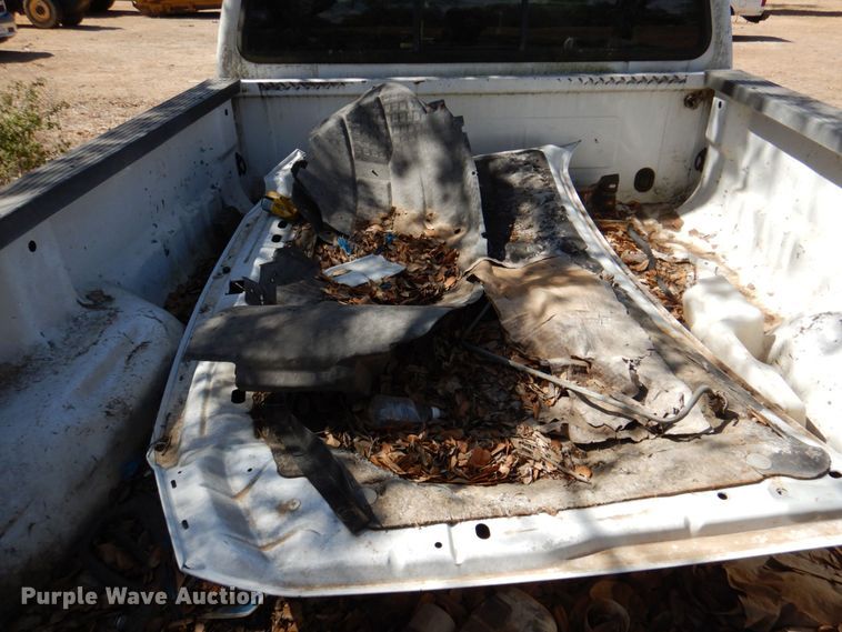 image for item DR1984 2001 Ford F250 Super Duty  SuperCab pickup truck