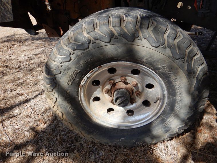 image for item DR1984 2001 Ford F250 Super Duty  SuperCab pickup truck