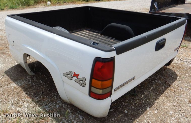 image for item DR2000 GMC Sierra  pickup truck bed