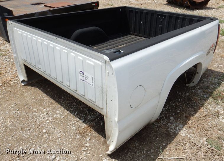 image for item DR2000 GMC Sierra  pickup truck bed