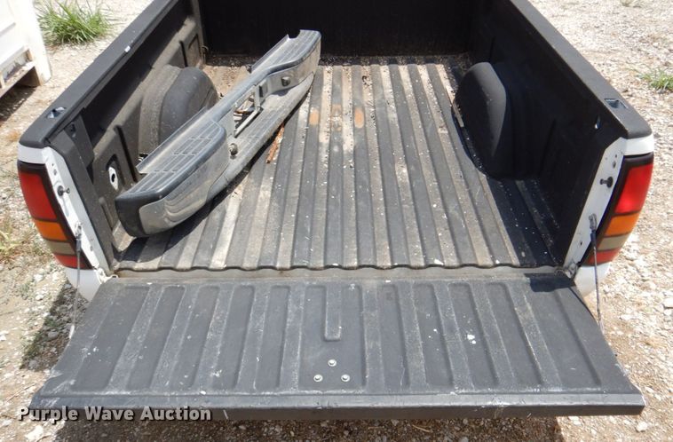 image for item DR2000 GMC Sierra  pickup truck bed