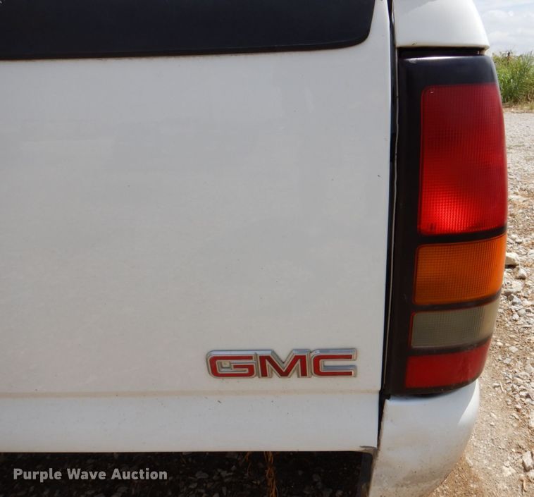 image for item DR2000 GMC Sierra  pickup truck bed