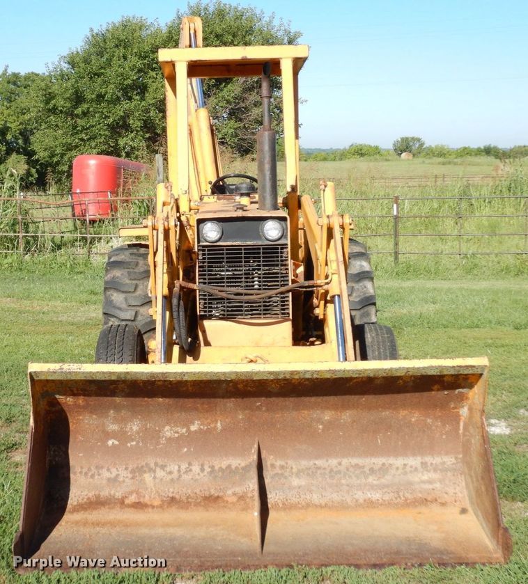 image for item DS1315 1973 Case 580BCK  backhoe