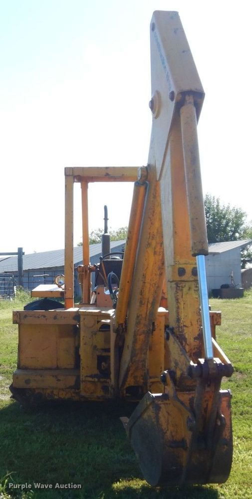 image for item DS1315 1973 Case 580BCK  backhoe