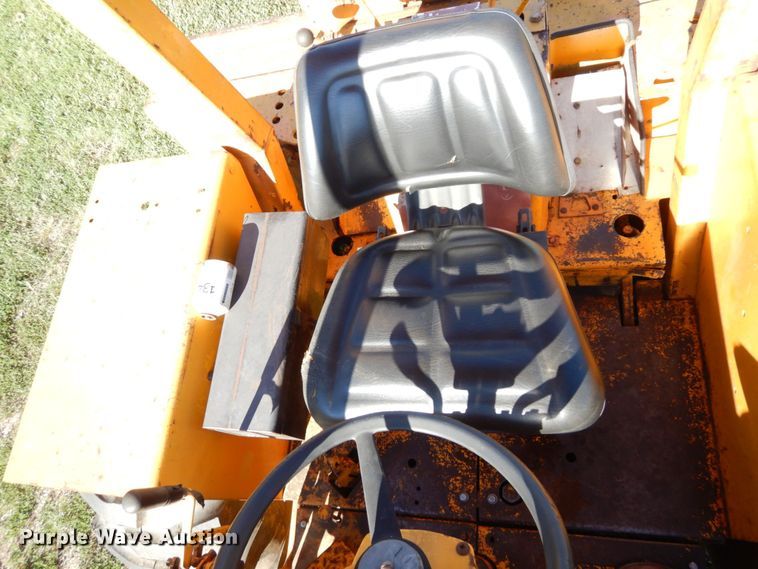 image for item DS1315 1973 Case 580BCK  backhoe