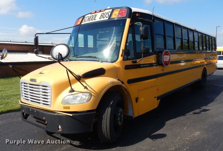 image for item DS1346 2010 Freightliner B2  school bus
