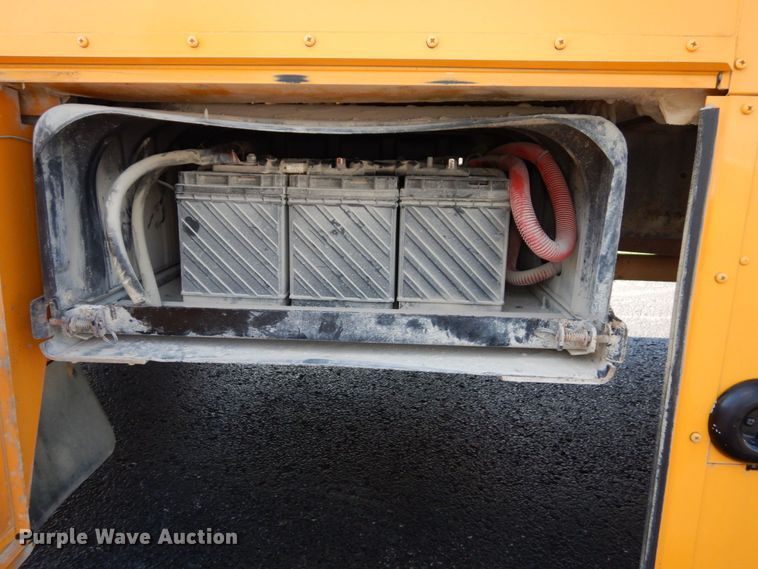 image for item DS1346 2010 Freightliner B2  school bus