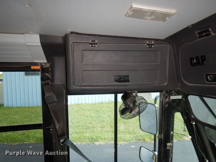 image for item DS1346 2010 Freightliner B2  school bus