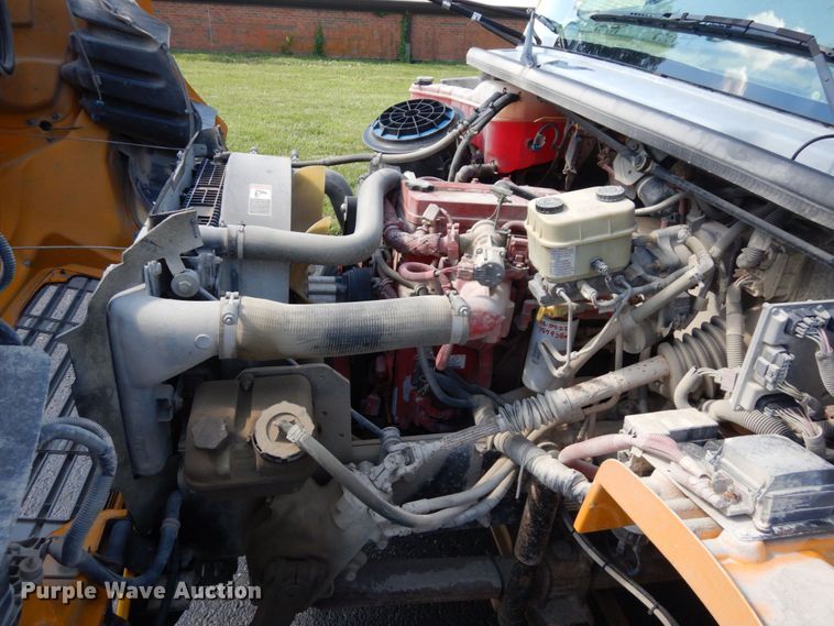 image for item DS1346 2010 Freightliner B2  school bus