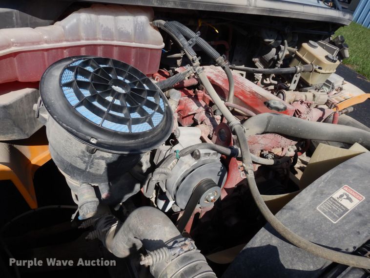 image for item DS1346 2010 Freightliner B2  school bus