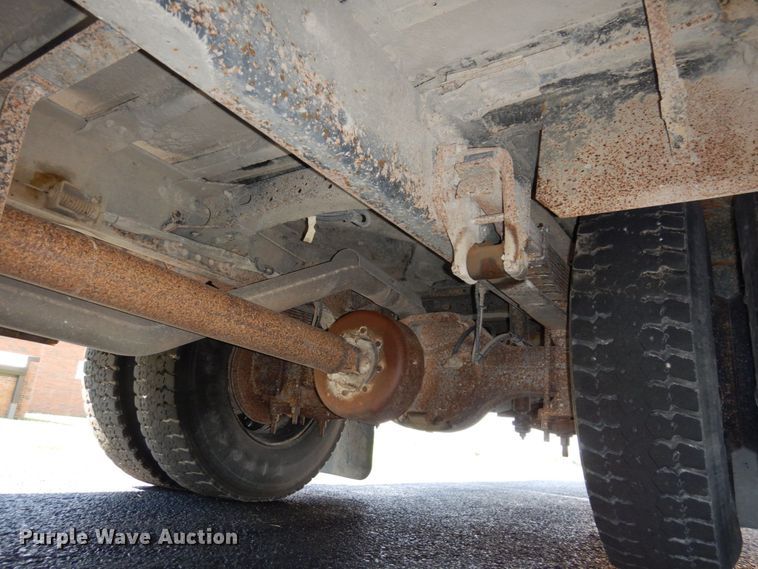 image for item DS1346 2010 Freightliner B2  school bus