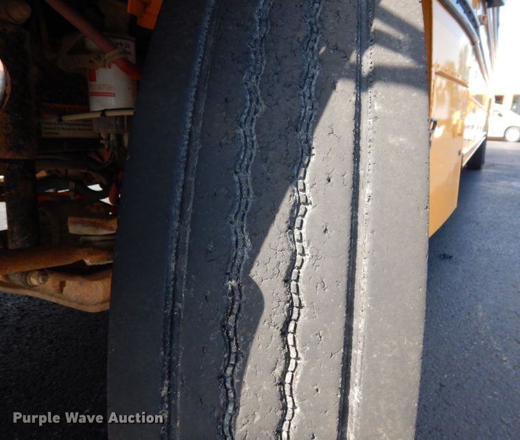 image for item DS1346 2010 Freightliner B2  school bus