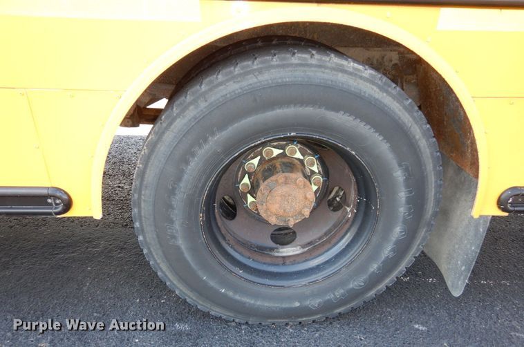 image for item DS1346 2010 Freightliner B2  school bus