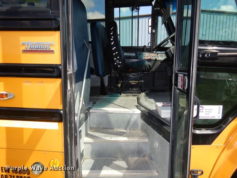 image for item DS1347 2010 Freightliner B2  school bus