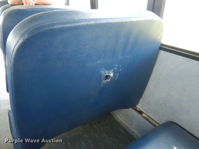 image for item DS1347 2010 Freightliner B2  school bus